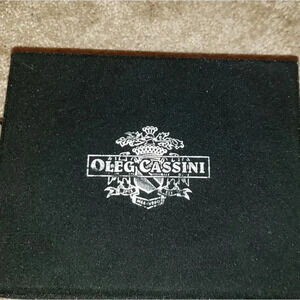 Oleg Cassini Candle Sticks‎